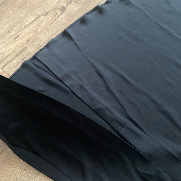 Black slip skirt - Picture 5 of 6